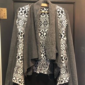 Fleece lined jacket. Very warm. Size Large